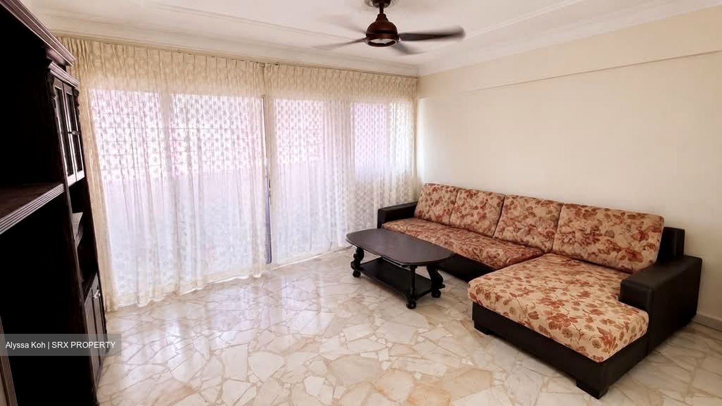 Blk 512 Bukit Batok Street 52 (Bukit Batok), HDB Executive #565643661